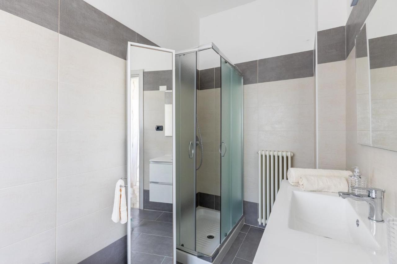 Easy Stay Verona Rooms Buitenkant foto