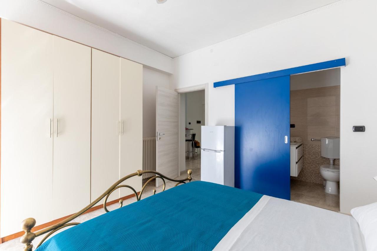 Easy Stay Verona Rooms Buitenkant foto
