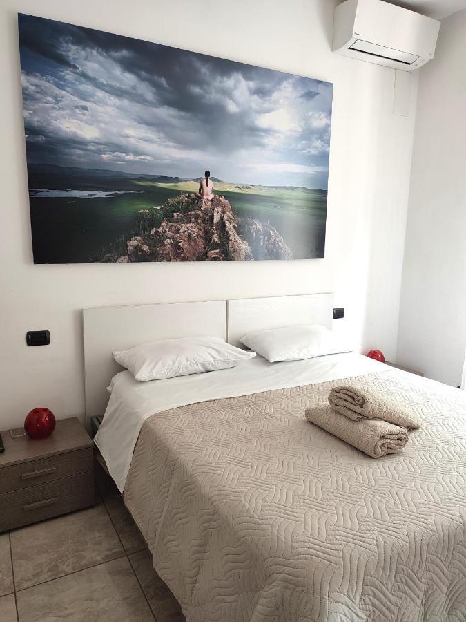 Easy Stay Verona Rooms Buitenkant foto